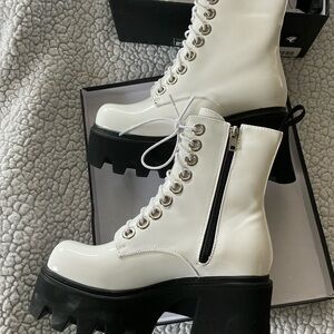 Lamo Lace Up Boots White Black Chunky Platform